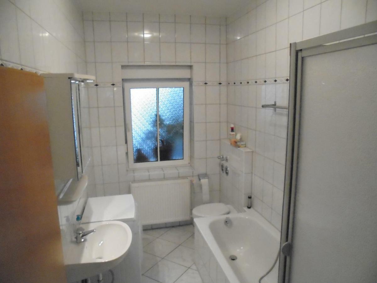 Ferienwohnung Mit Terasse Ομπερχάουζεν Εξωτερικό φωτογραφία