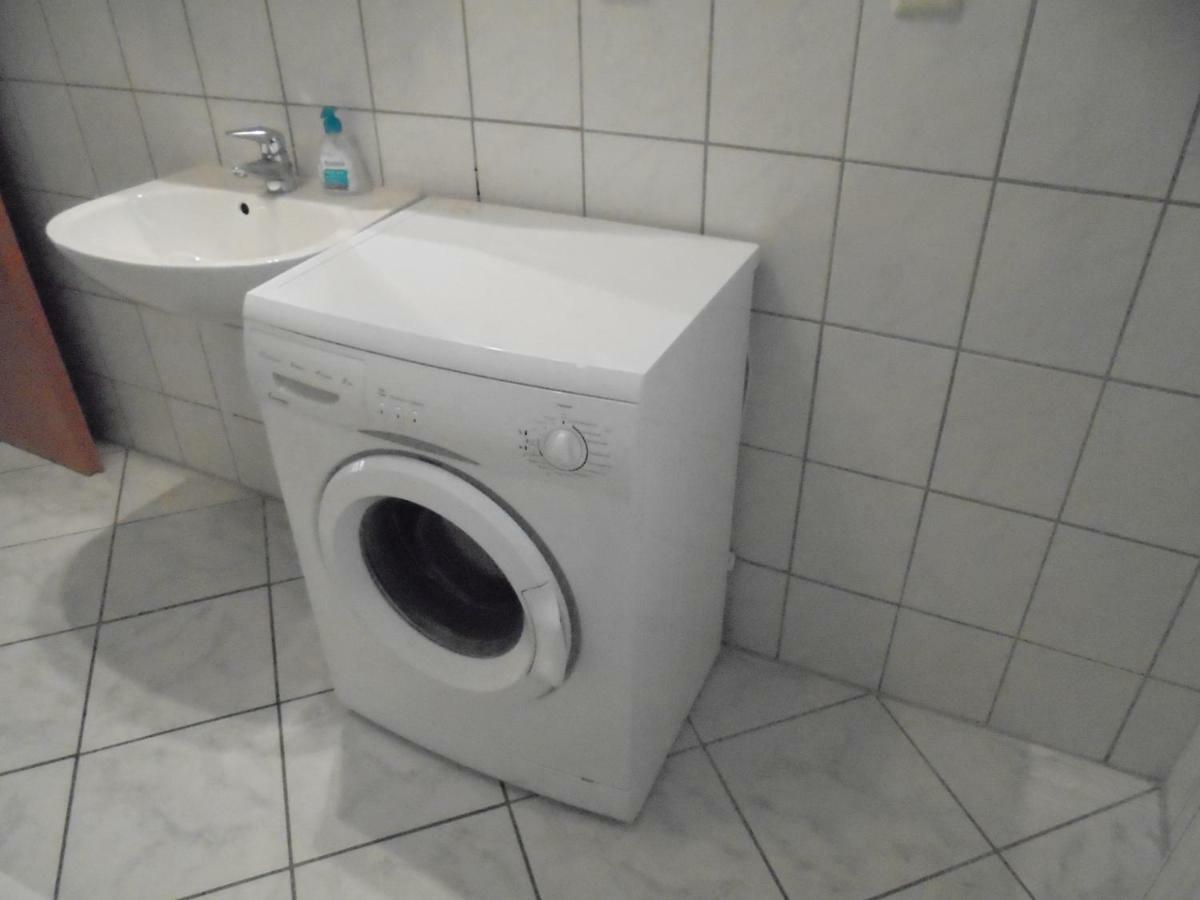 Ferienwohnung Mit Terasse Ομπερχάουζεν Εξωτερικό φωτογραφία
